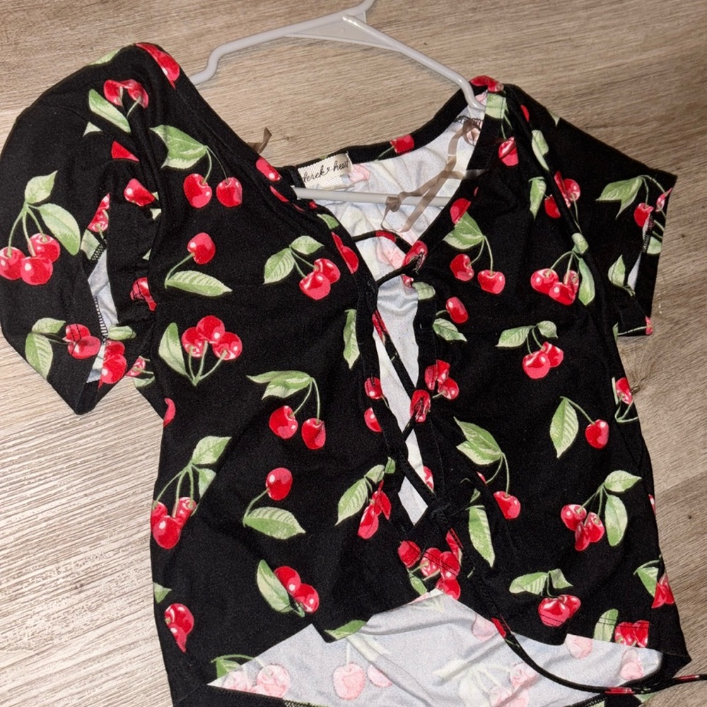 Cheery heart tie shirt